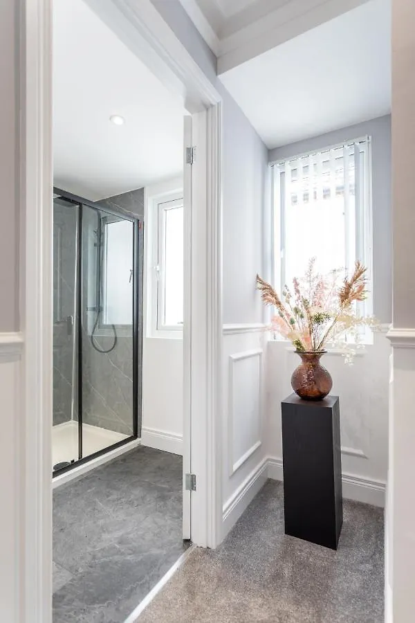 Luxury Edwardian Townhouse In Belfast 빌라 영국