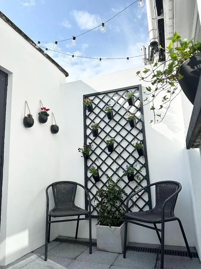 펜션 Luxury Edwardian Townhouse In Belfast 빌라