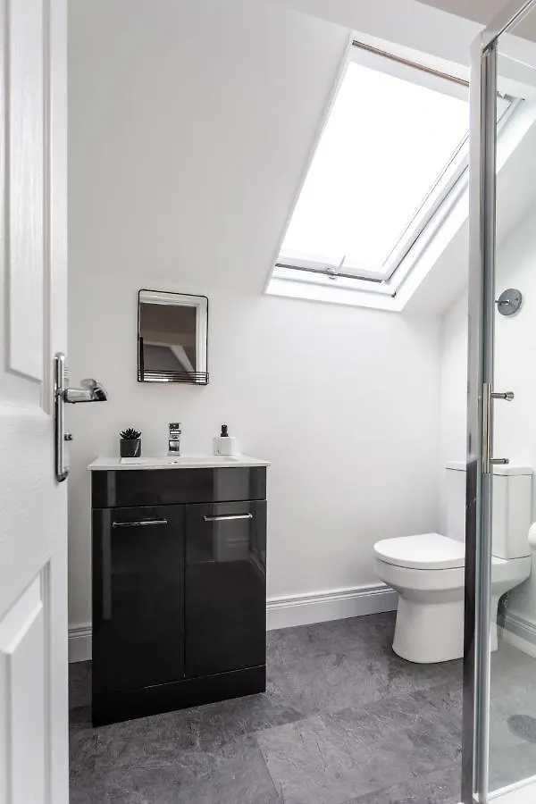 Luxury Edwardian Townhouse In Belfast 빌라